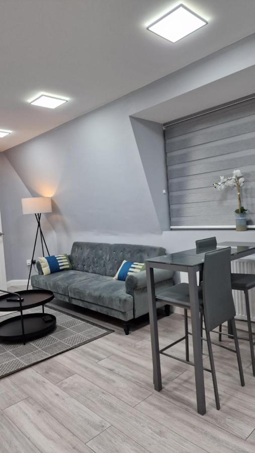 New London Apartment Exterior photo